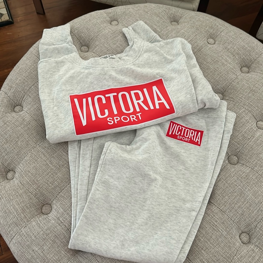 Victoria’s Secret Sport sweatsuit
